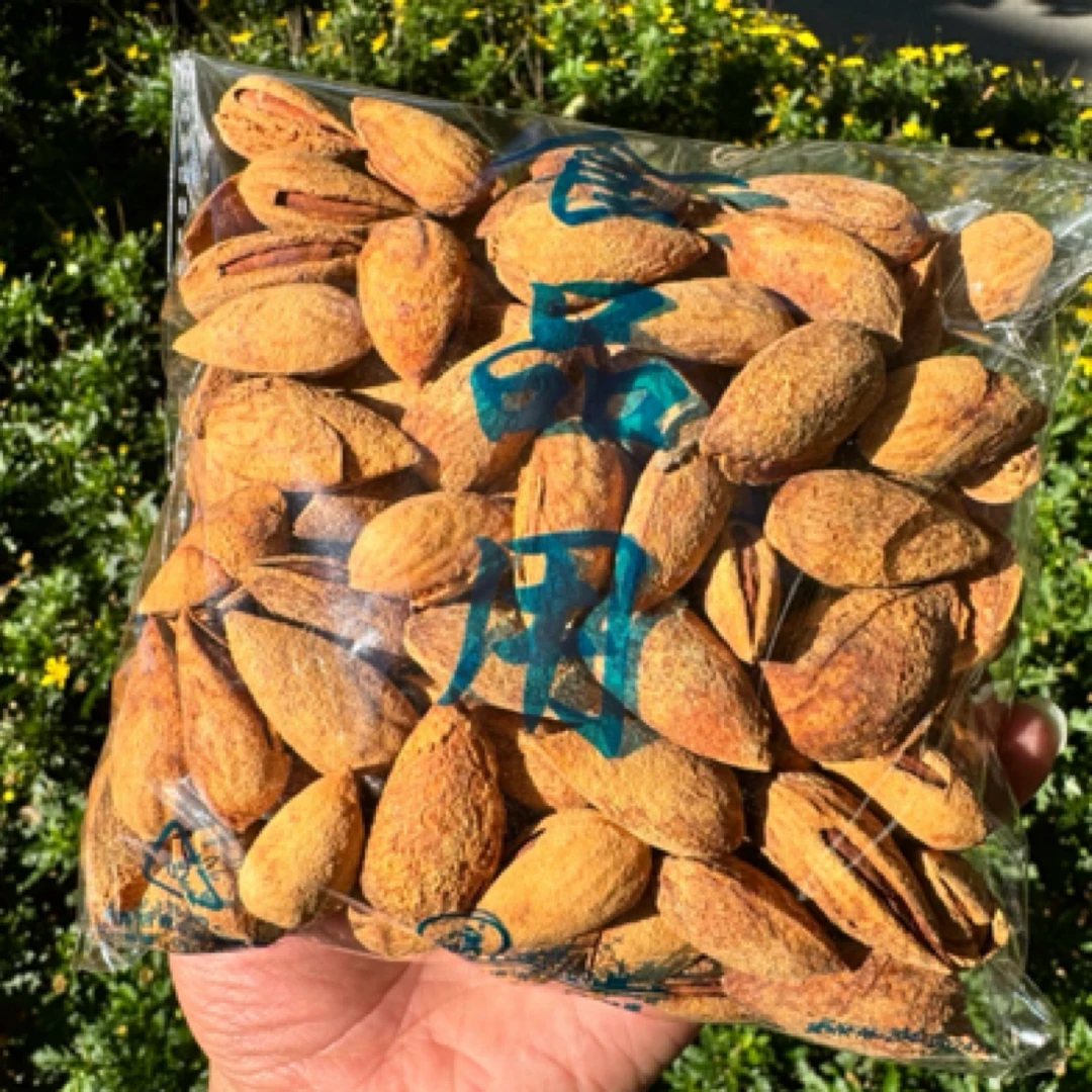 散称巴旦木 300克