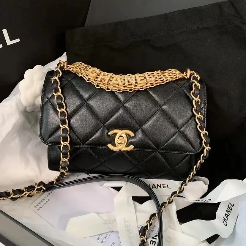 99新 Chanel/香奈儿 Chanel水钻logo小号22s 25020141-04