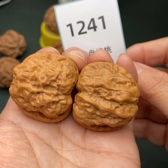 文玩核桃把件36蛤蟆头1241