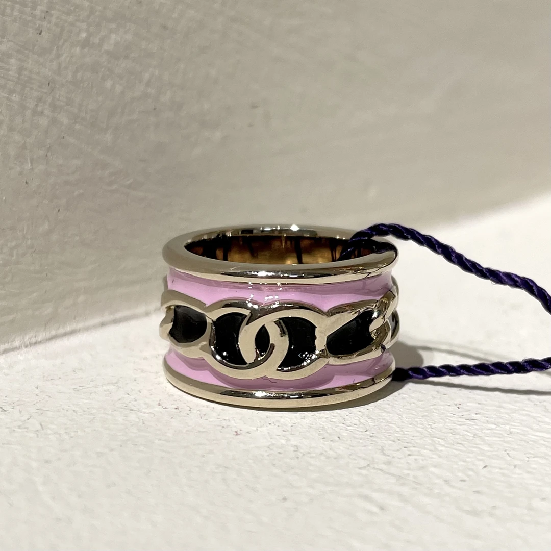 95新 Chanel/香奈儿 24A粉黑拼色珐琅戒指 2505202