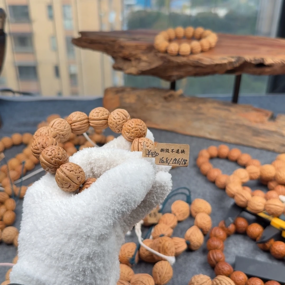 嘿***！桃核吊坠盘锦肌肉纹