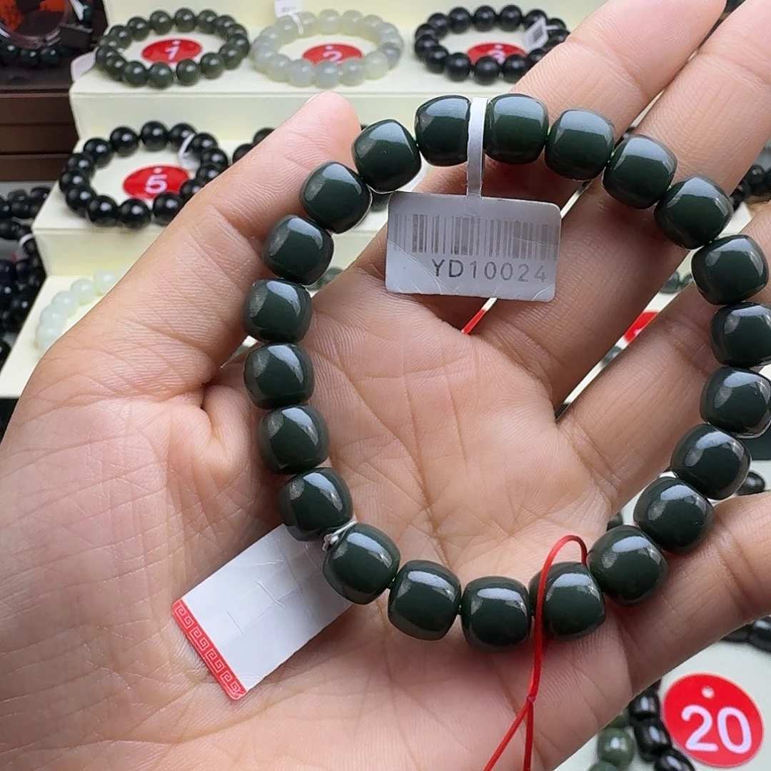 和田玉未镶嵌手串