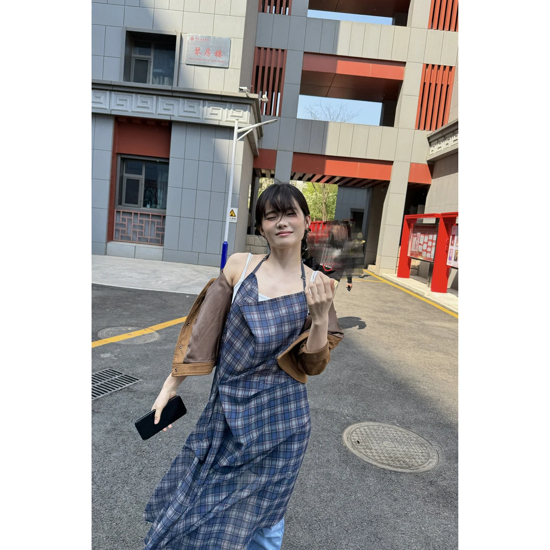 JINGDL【动态】复古时尚格子挂脖吊带不规则显瘦露背叠穿连衣裙