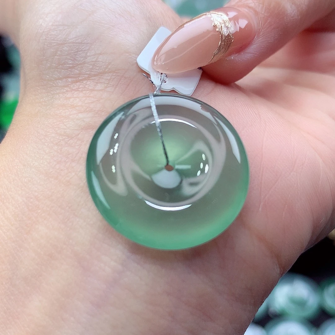 颈饰未镶嵌翡翠编号66。尺寸23-6.1