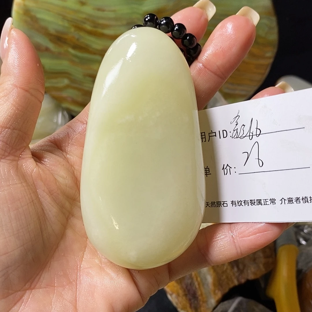 石材鑫*6古青石手把件