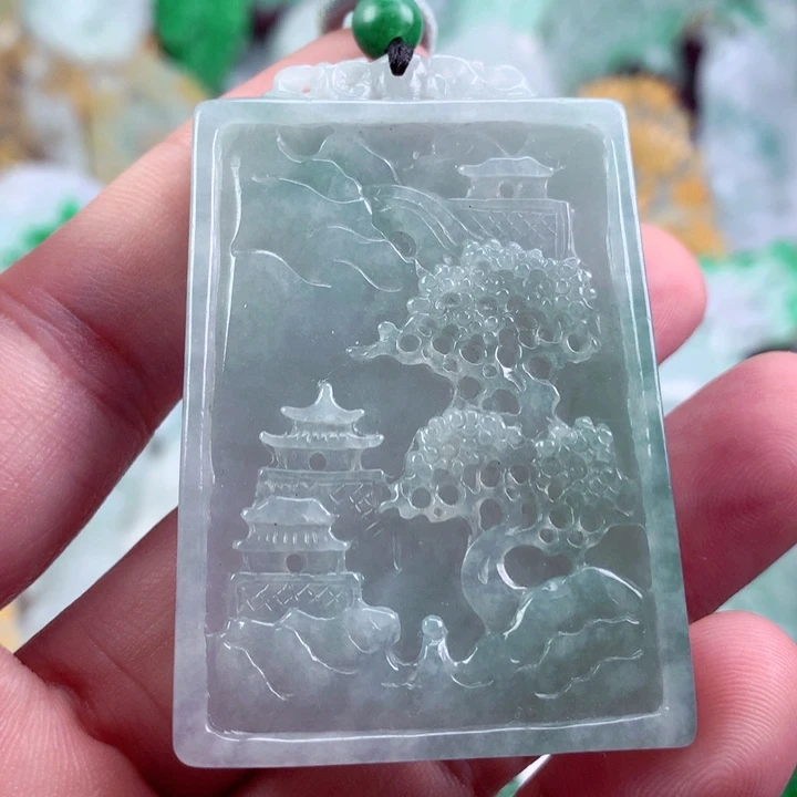 吊坠(不含链)未镶嵌翡翠
