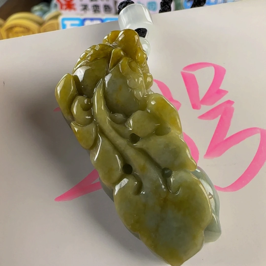 颈饰未镶嵌翡翠老坑