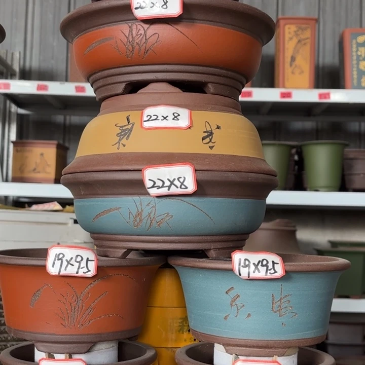 紫砂花盆100-8。