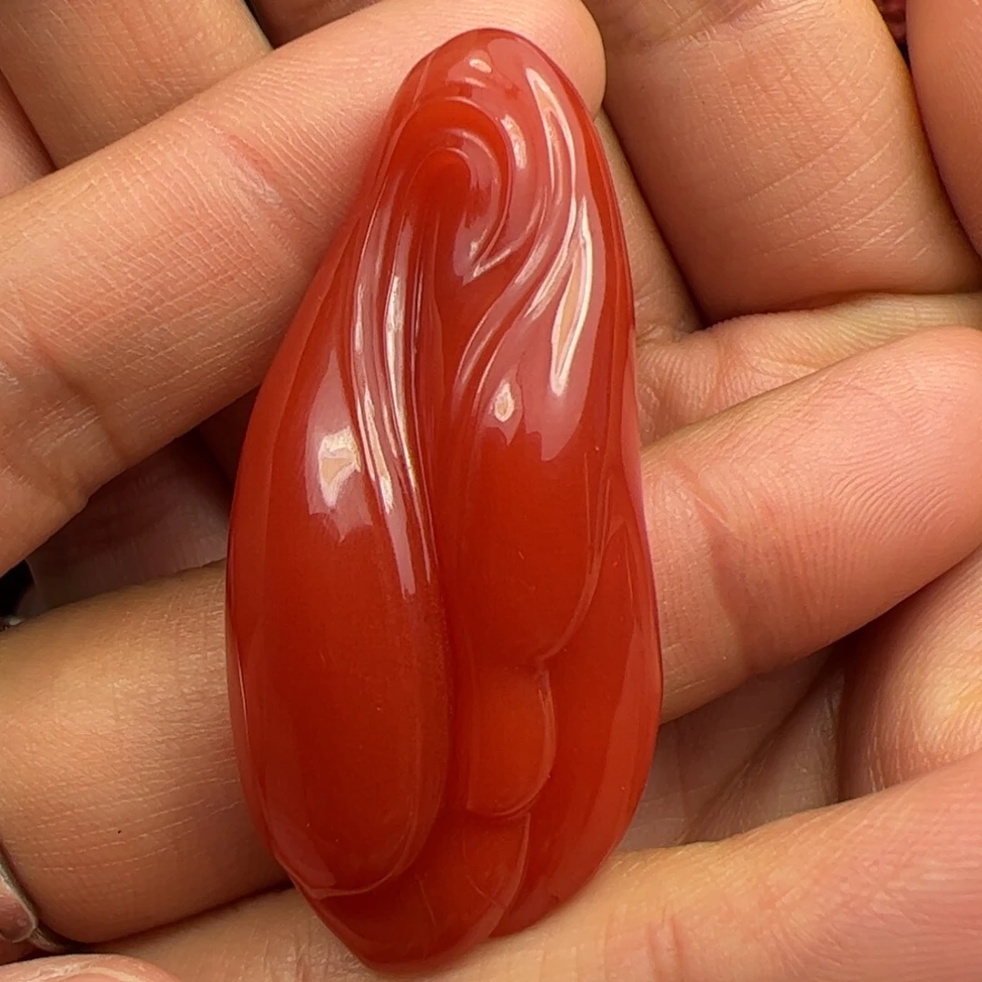 未镶嵌吊坠南红玛瑙