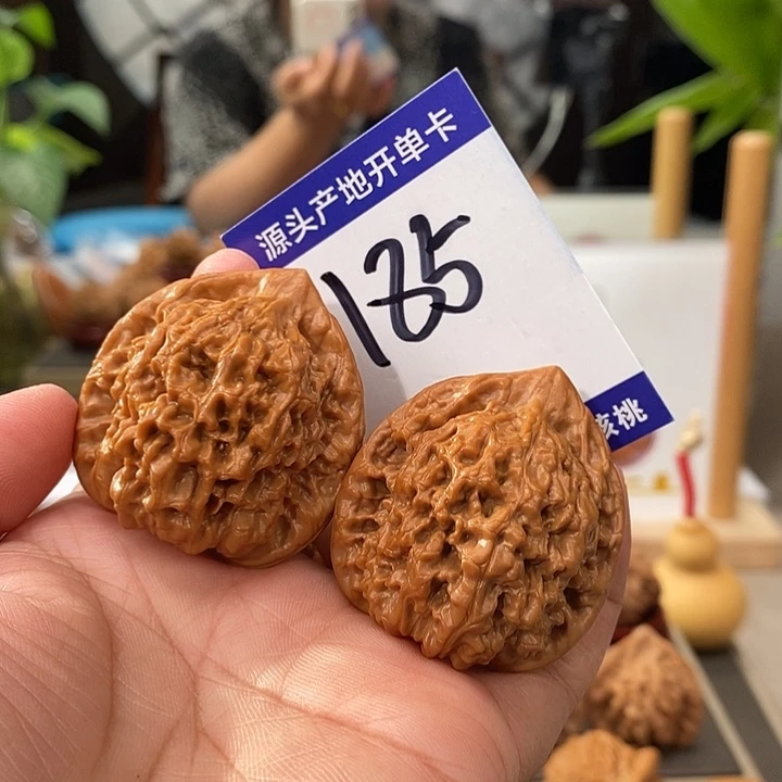 文玩核桃把件39手盘小官帽185号