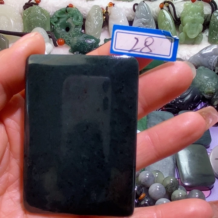 和田玉边角料未镶嵌