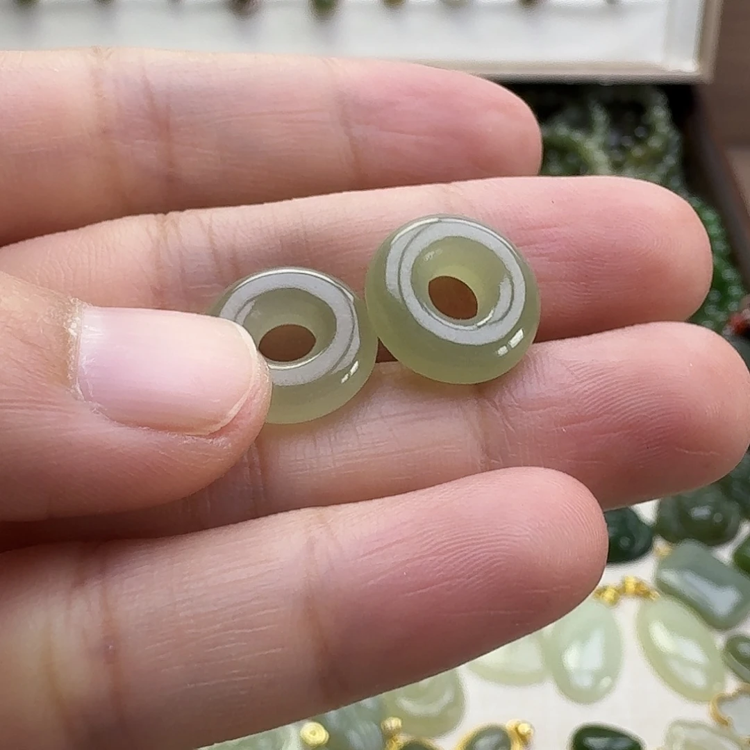 和田玉银S925镶嵌颈饰吊坠