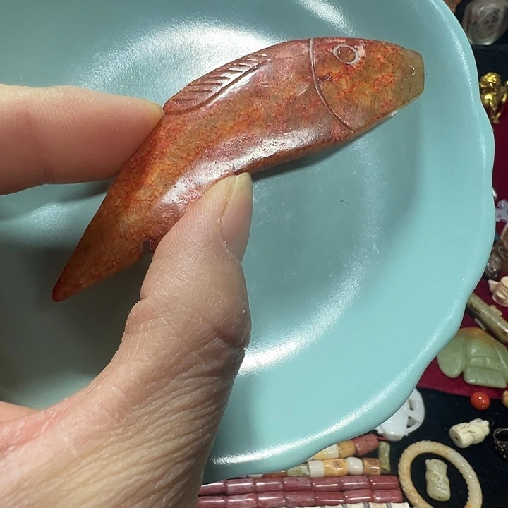 透闪石质玉未镶嵌挂件