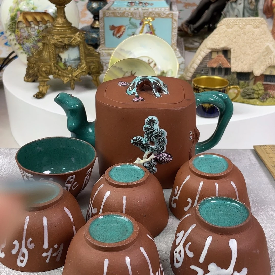 紫砂加彩绘微微瑕疵