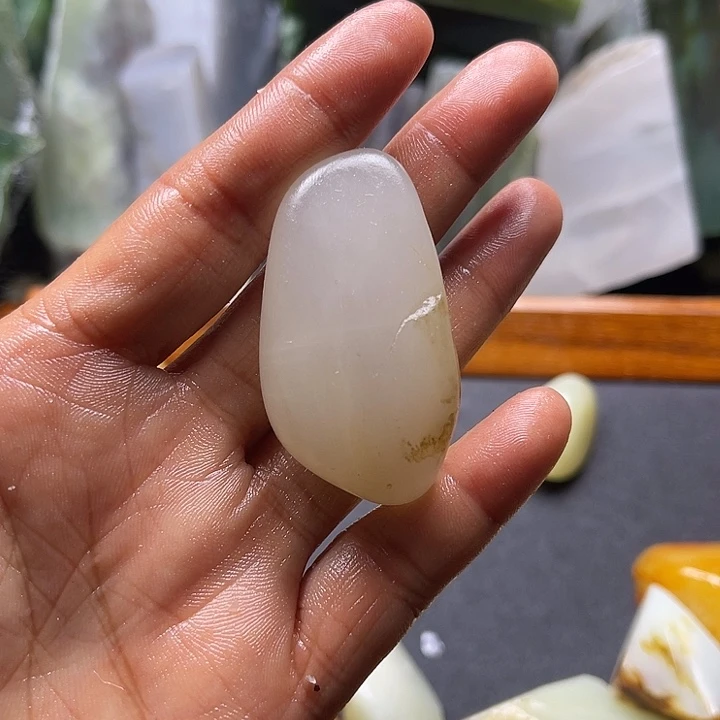 和田玉（糖玉）珠宝半成品未镶嵌盛*