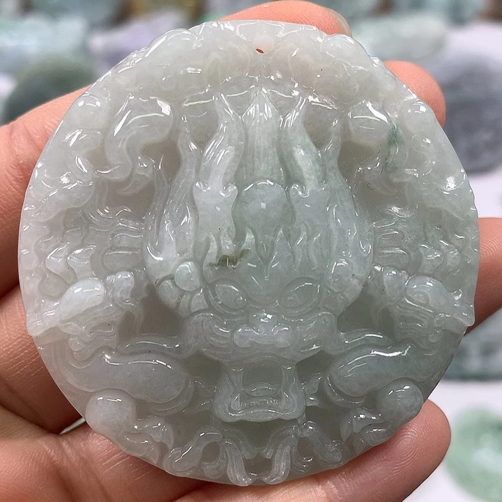 翡翠未镶嵌颈饰仿古龙行天下两面工艺福利