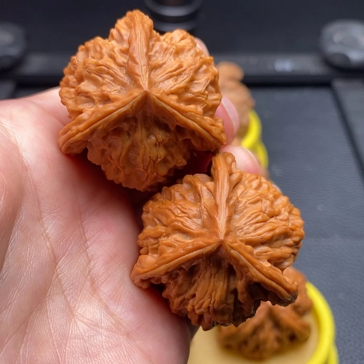 踩***头吊坠文玩核桃盘山38