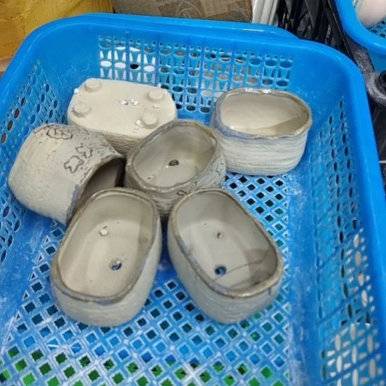 1微瑕陶瓷盆12包邮