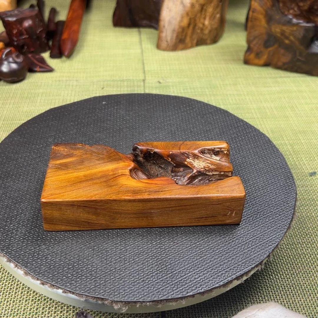 大果紫檀（缅甸花梨）唐****石