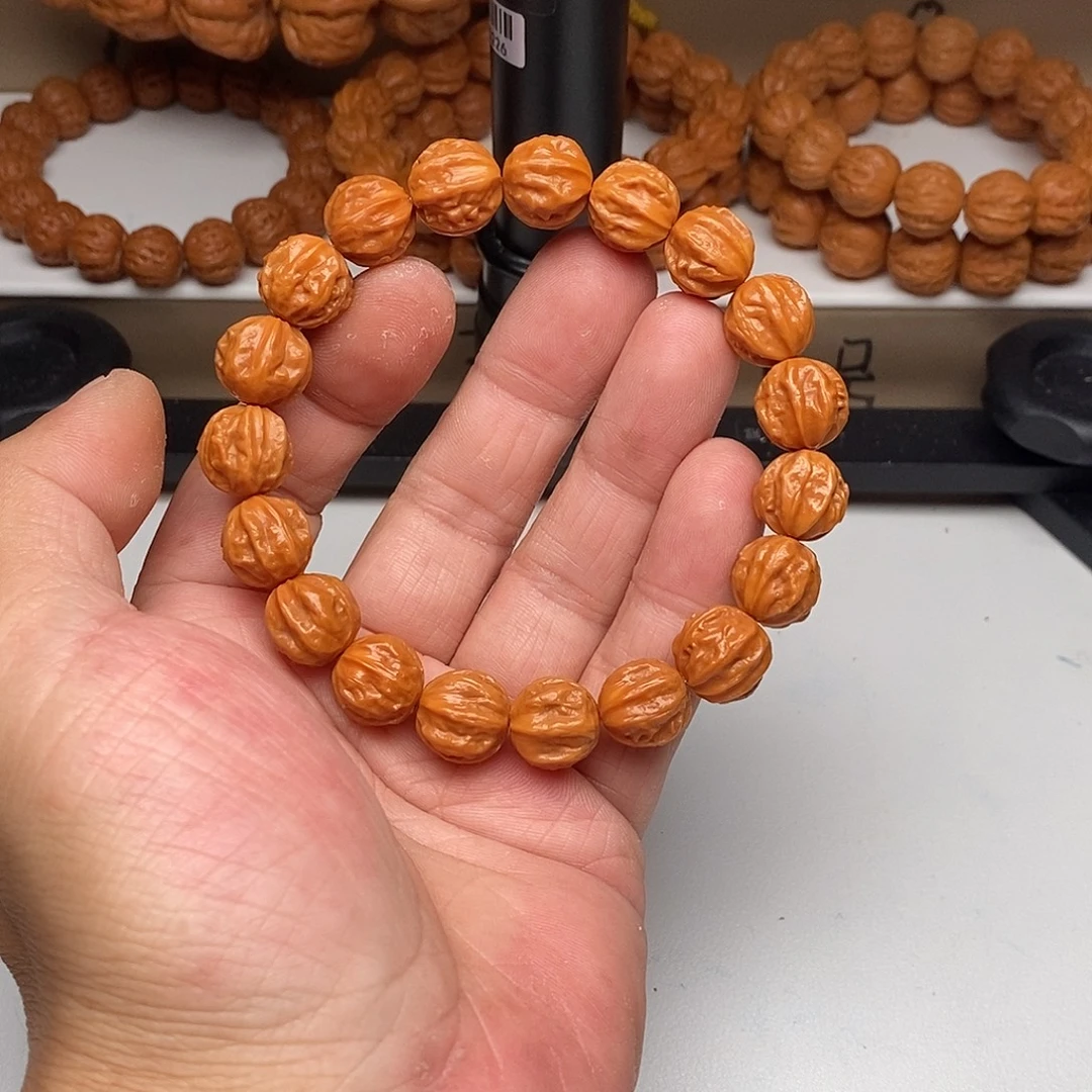 木质文玩核桃1.3京八棱