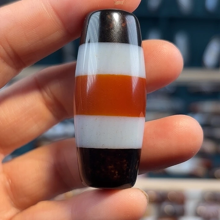 紫***业玛瑙/玉髓合金珠宝奇石