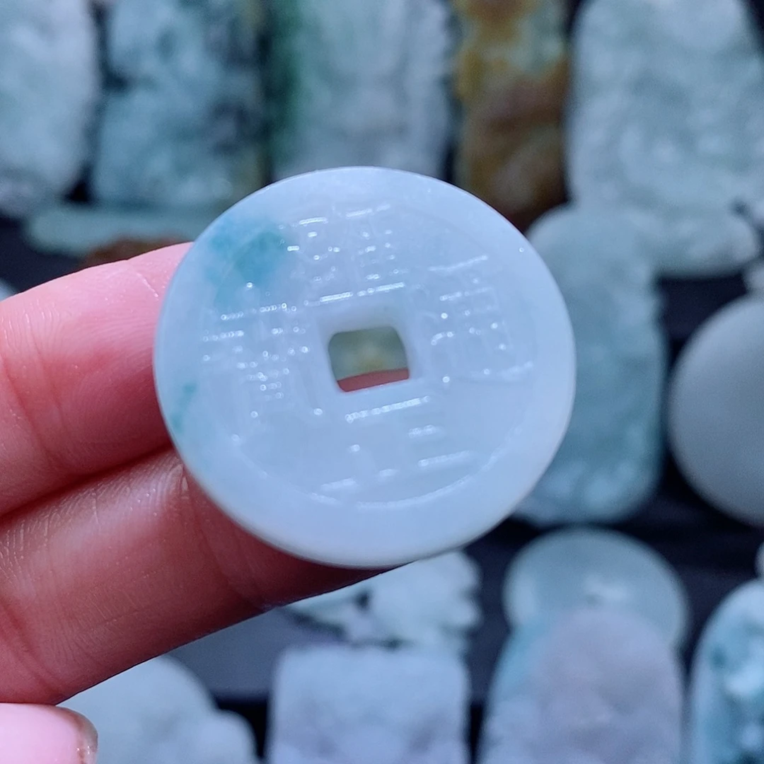 定制翡翠未镶嵌翡翠