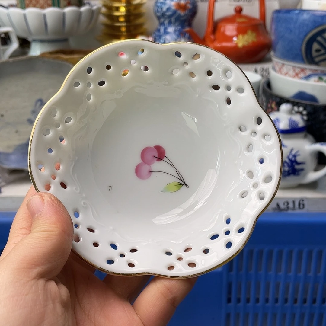 瓷片可*哈哈哈我真的不喜欢这样了笑