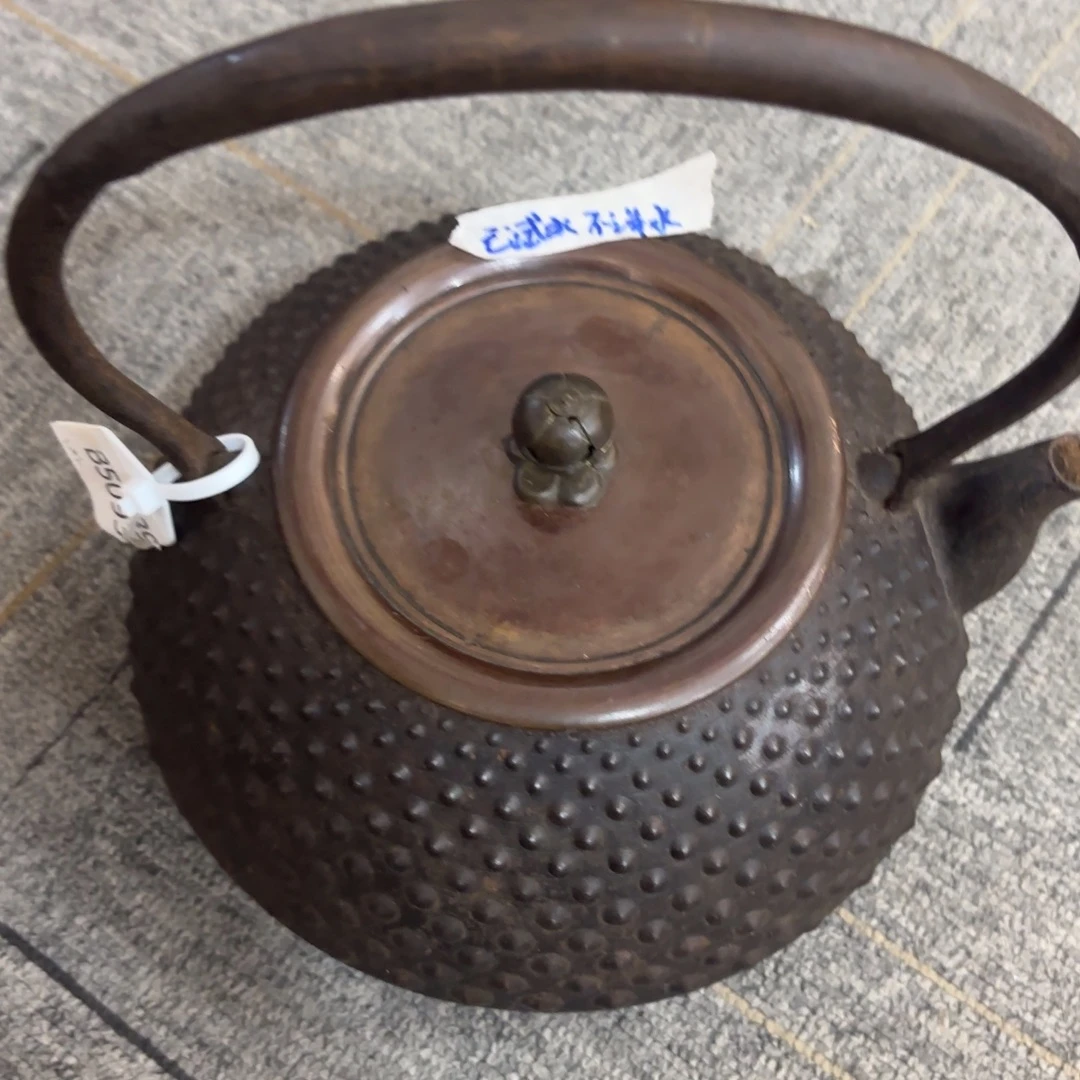 八***来非常喜欢这个瓷器