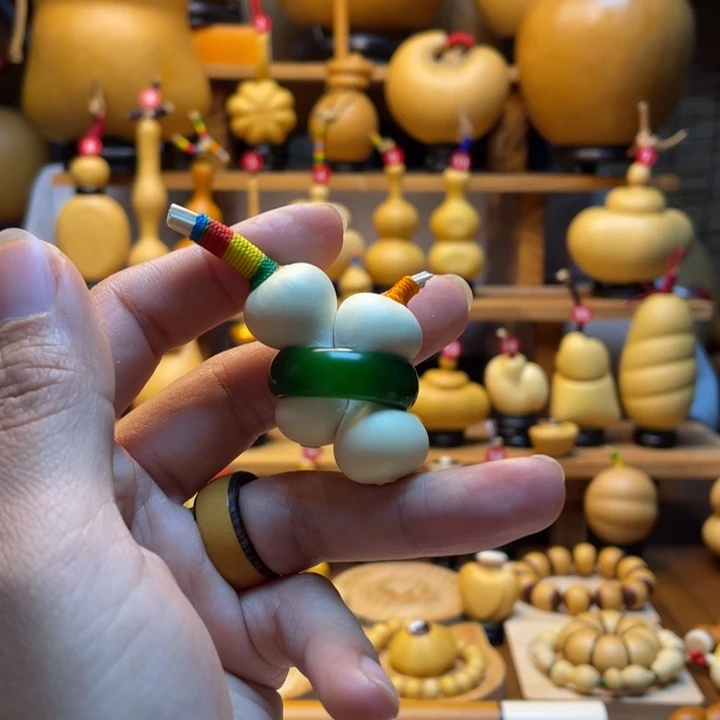 愈***开天然葫芦自然生长