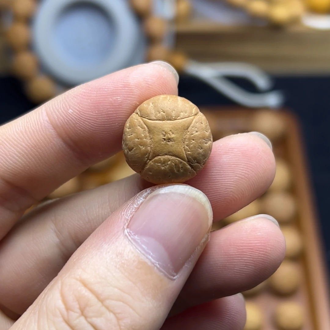 手串凤眼菩提18麒麟眼