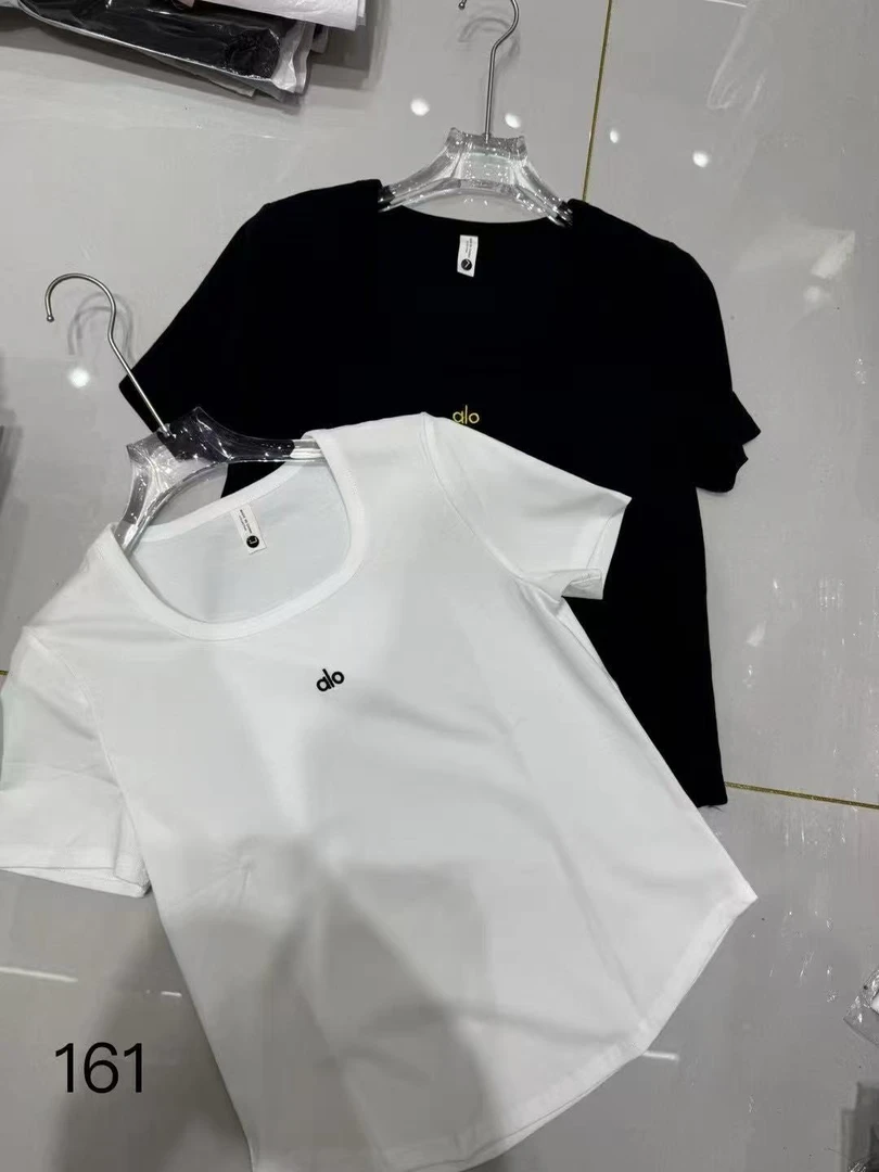 【纯缘依依家】夏季新款圆弧边显瘦短袖