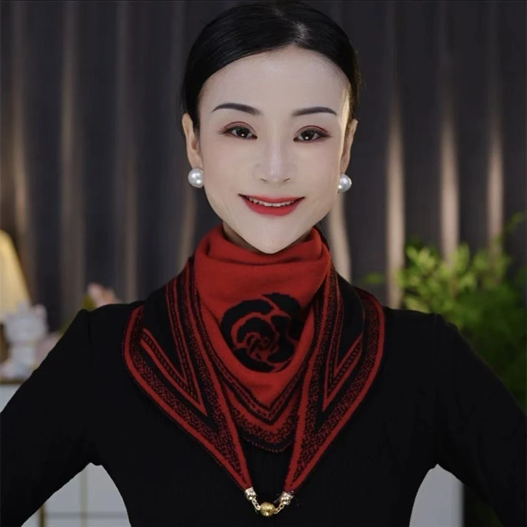 爆款三角巾围巾女时尚秋冬百搭护颈防寒脖套保暖气质新款围脖