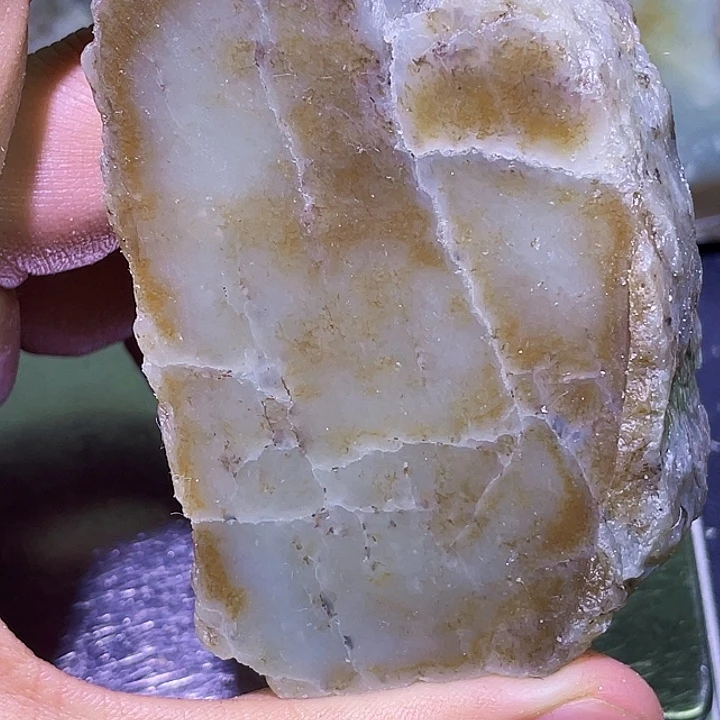 和田玉（糖玉）未镶嵌珠宝半成品