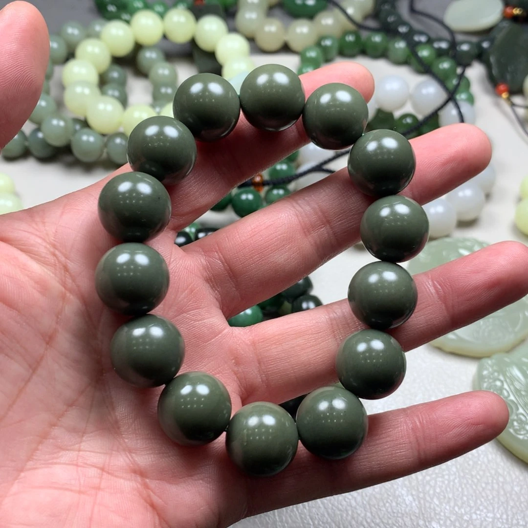 和田玉手链未镶嵌农*