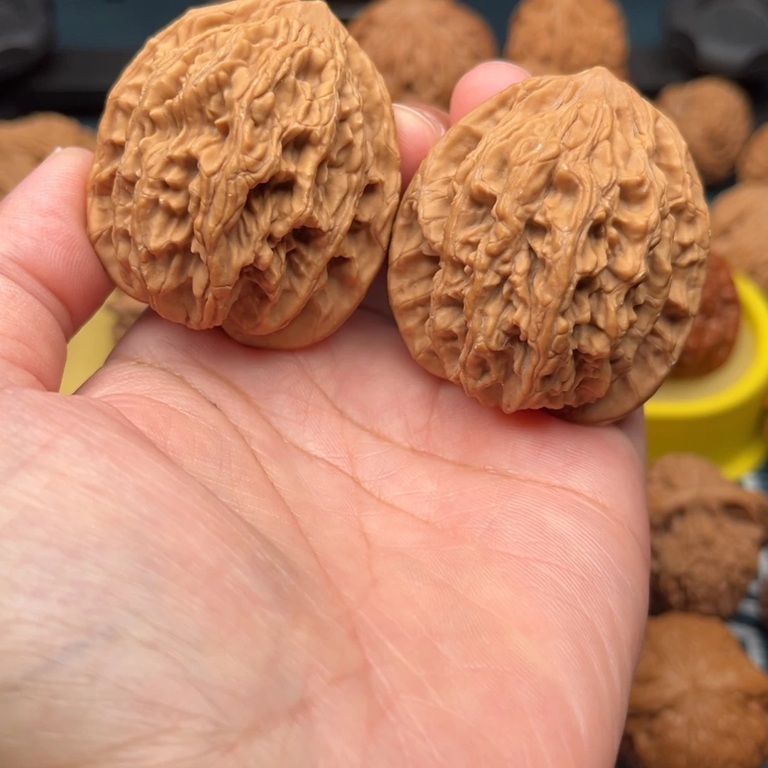 【闪购商品】核桃文玩核桃手把件41虎头