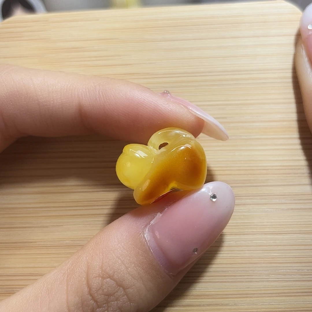 琥珀未镶嵌裸石趴趴猫