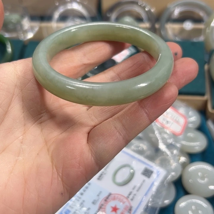 和田玉手镯未镶嵌58.1圈围2162