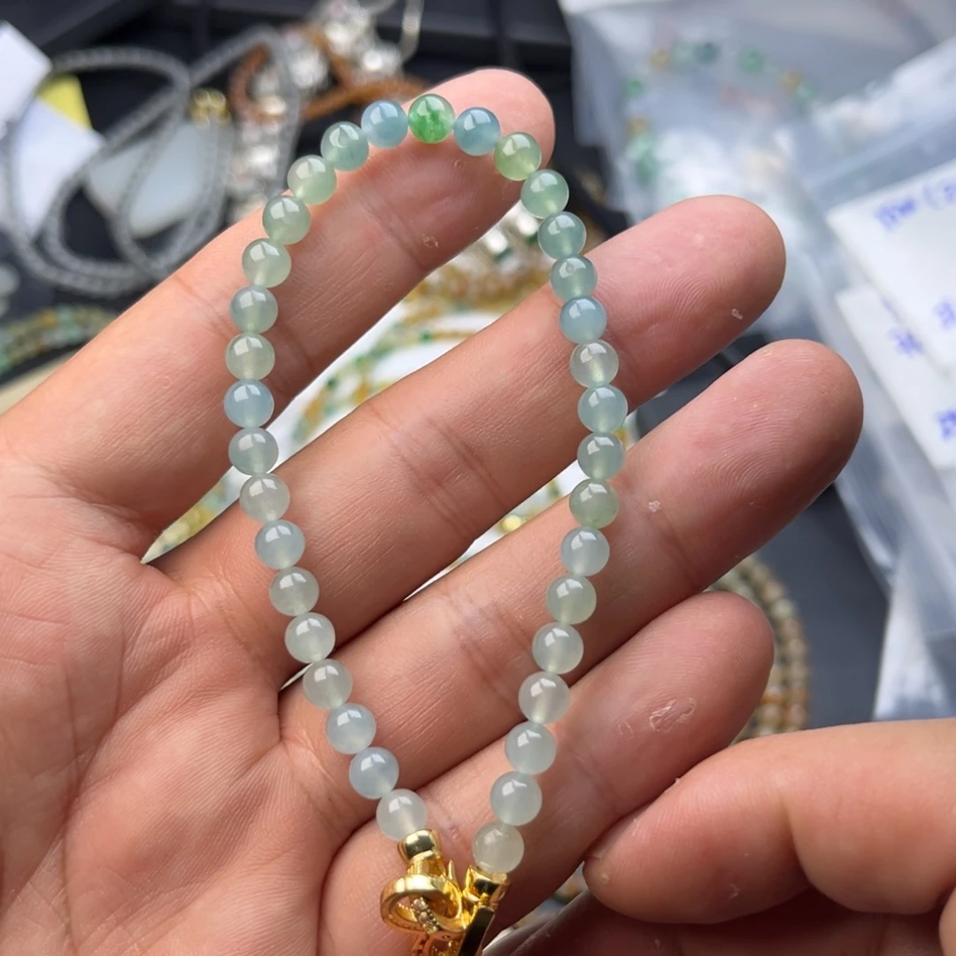 定制翡翠未镶嵌翡翠手串定制