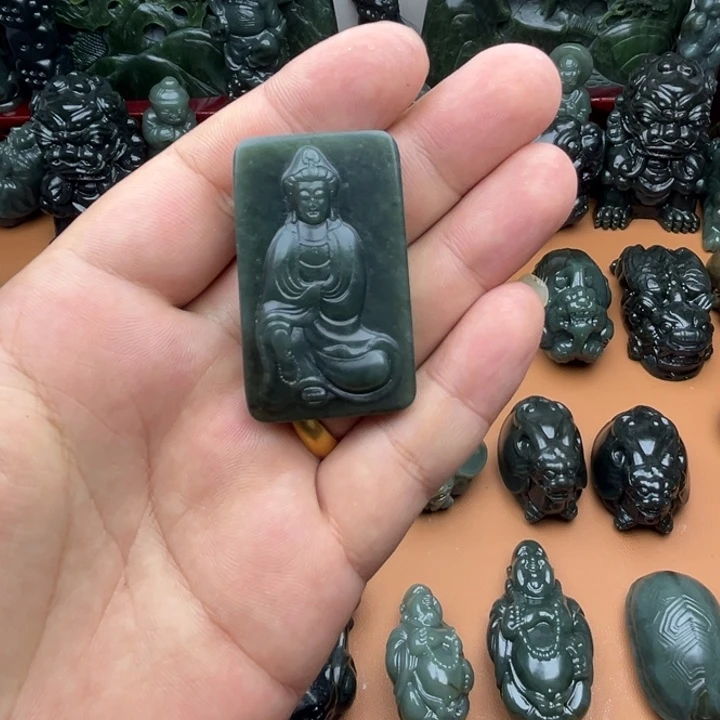 和田玉（糖玉）未镶嵌摆件