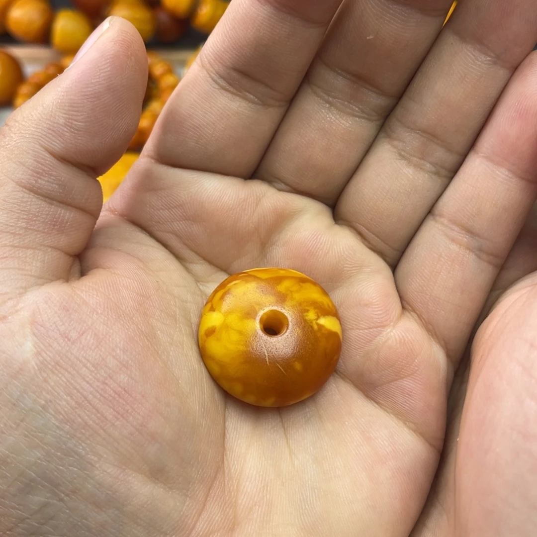 琥珀未镶嵌吊坠(不含链)