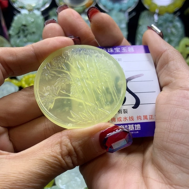 【闪购商品】蛇纹石玉颈饰未镶嵌