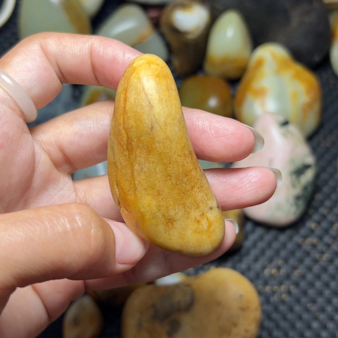 未镶嵌和田玉挂件A94