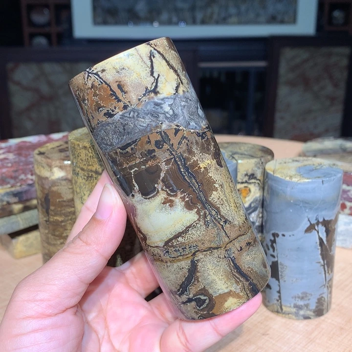 ，广西国画石摆件，收藏观赏