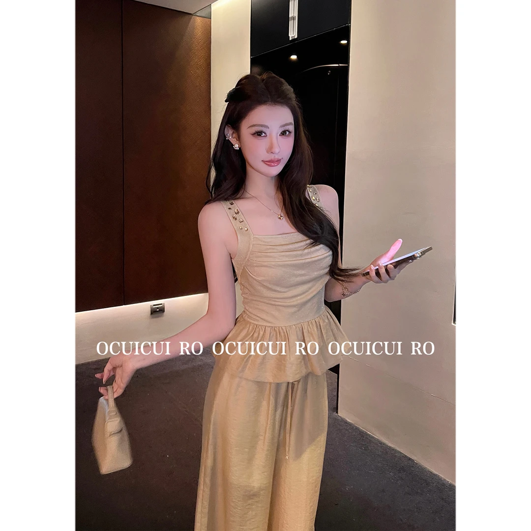 CUI CUI 崔崔【热恋岛屿】纯欲风花苞方领无袖背心修身上衣显瘦套装