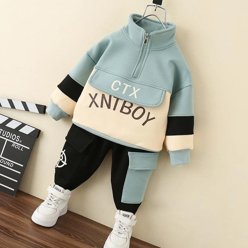 奥莱正品童装男童套装新款宝宝休闲 立领两件套小孩拼接撞色洋派