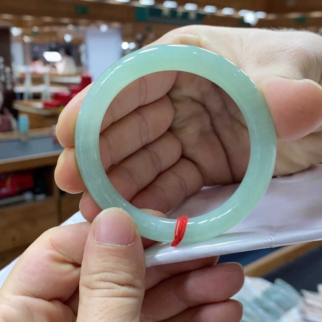 未镶嵌手镯翡翠翡翠