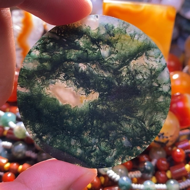 【闪购商品】玛瑙/玉髓颈饰未镶嵌闲**鹤