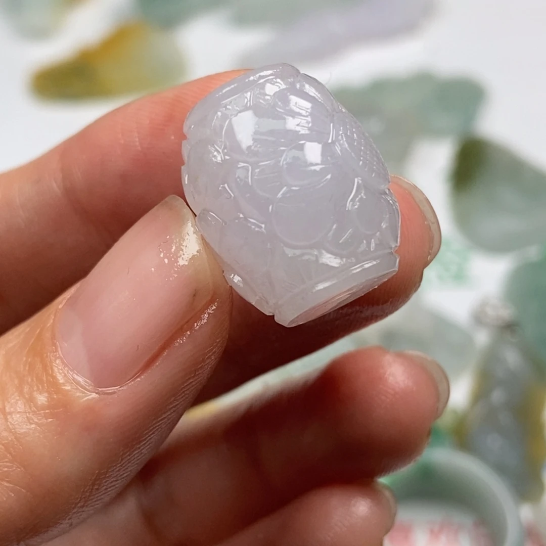 定制翡翠未镶嵌翡翠