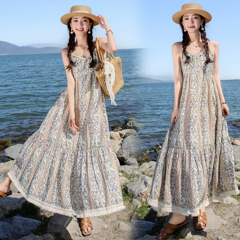 长裙夏季新款2025高档蕾丝拼接长款时尚甜美沙滩裙印花吊带连衣裙