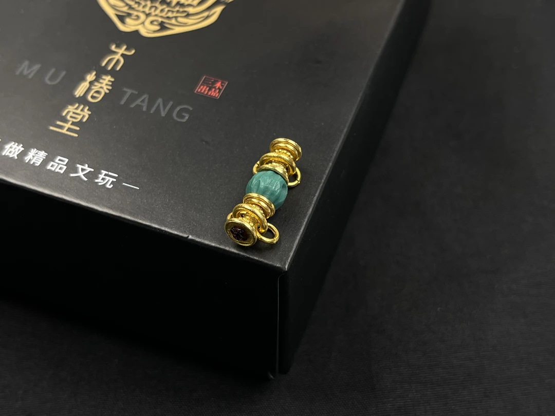 原矿绿松石万能轴 百香籽雕刻➕18k金镶嵌 21✖️7 全品无暇